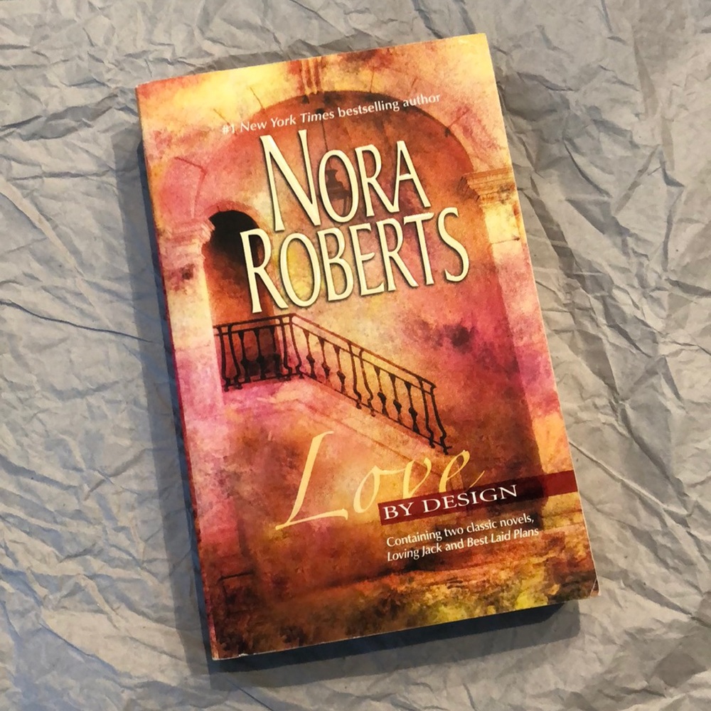 ⭐️5 for $15⭐️Love BY DESIGN by Nora Roberts | Book